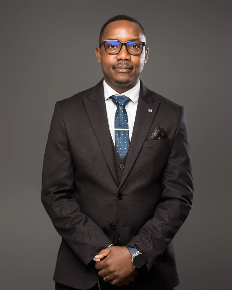 Dumisani G. Mlauzi